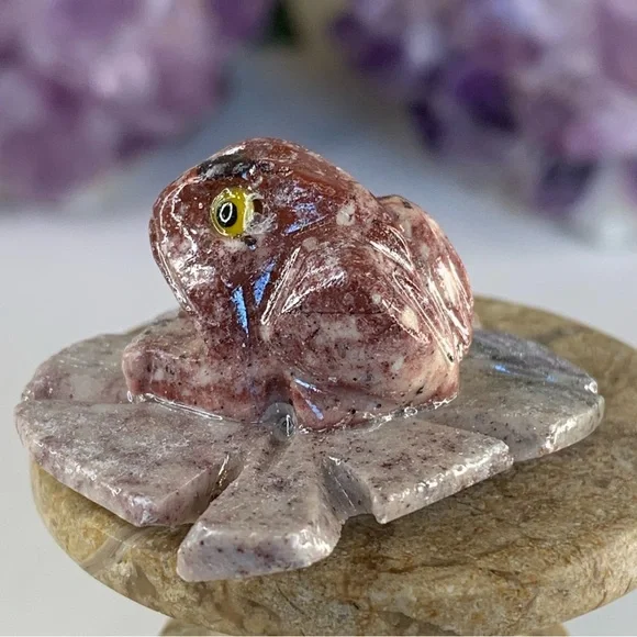 Miniature Frog Stone Carving Mini Toad Figurine Steatite Soapstone Animal 2" - Picture 6 of 8